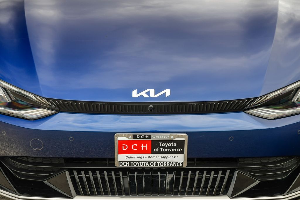 Thumbnail: 2023 Kia EV6 - 6