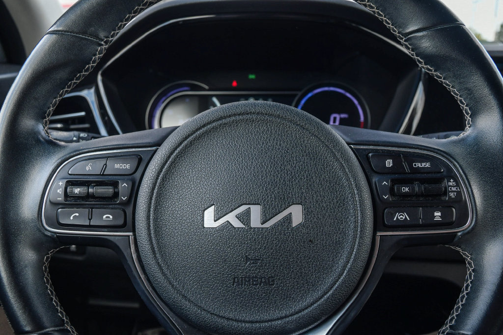 Thumbnail: 2022 Kia Niro - 26