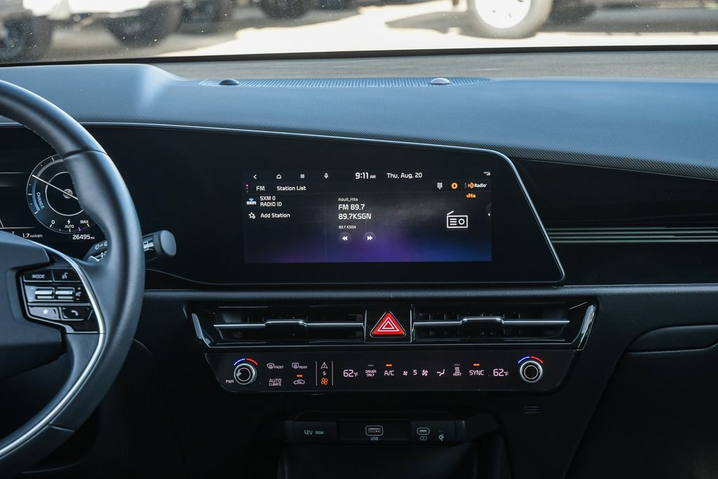 Thumbnail: 2024 Kia Niro - 14