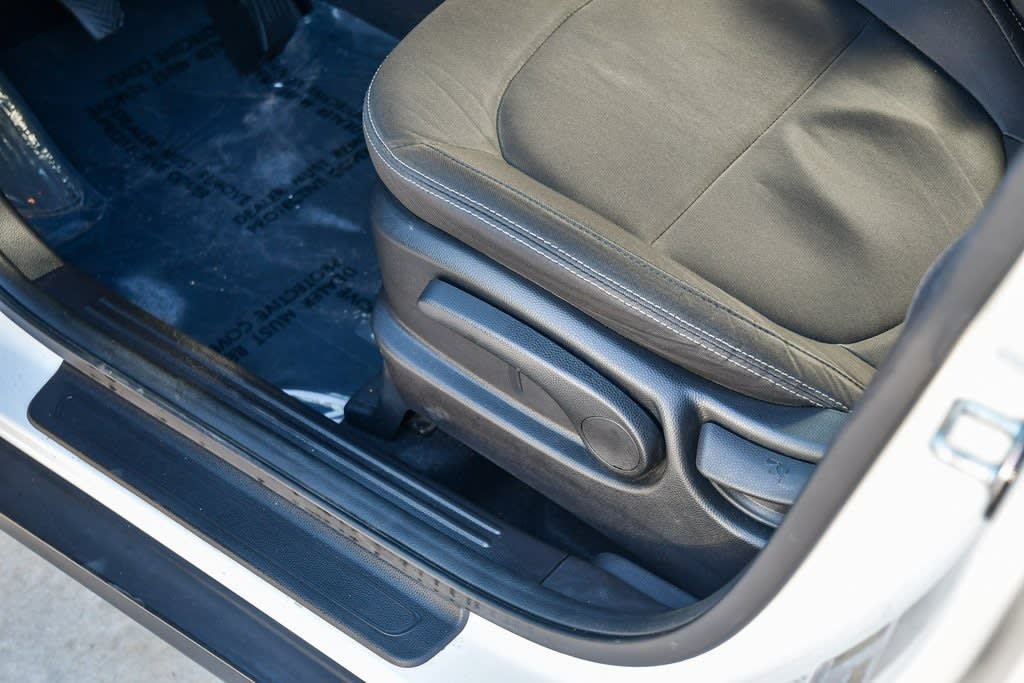 Thumbnail: 2019 Kia Soul - 24