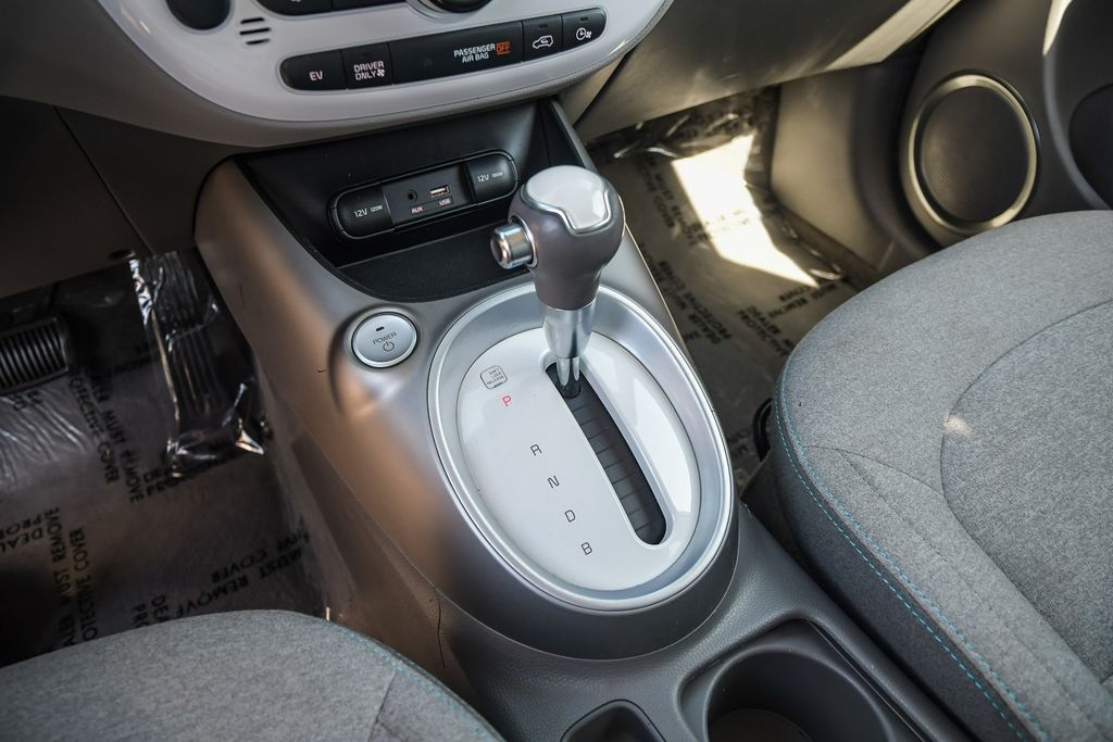 Thumbnail: 2016 Kia Soul - 14
