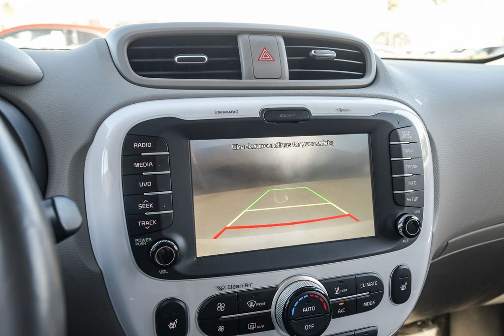 Thumbnail: 2016 Kia Soul - 25