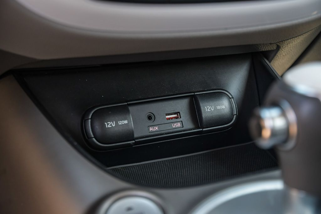 Thumbnail: 2016 Kia Soul - 23
