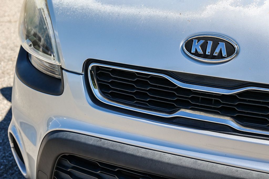 Thumbnail: 2012 Kia Soul - 20