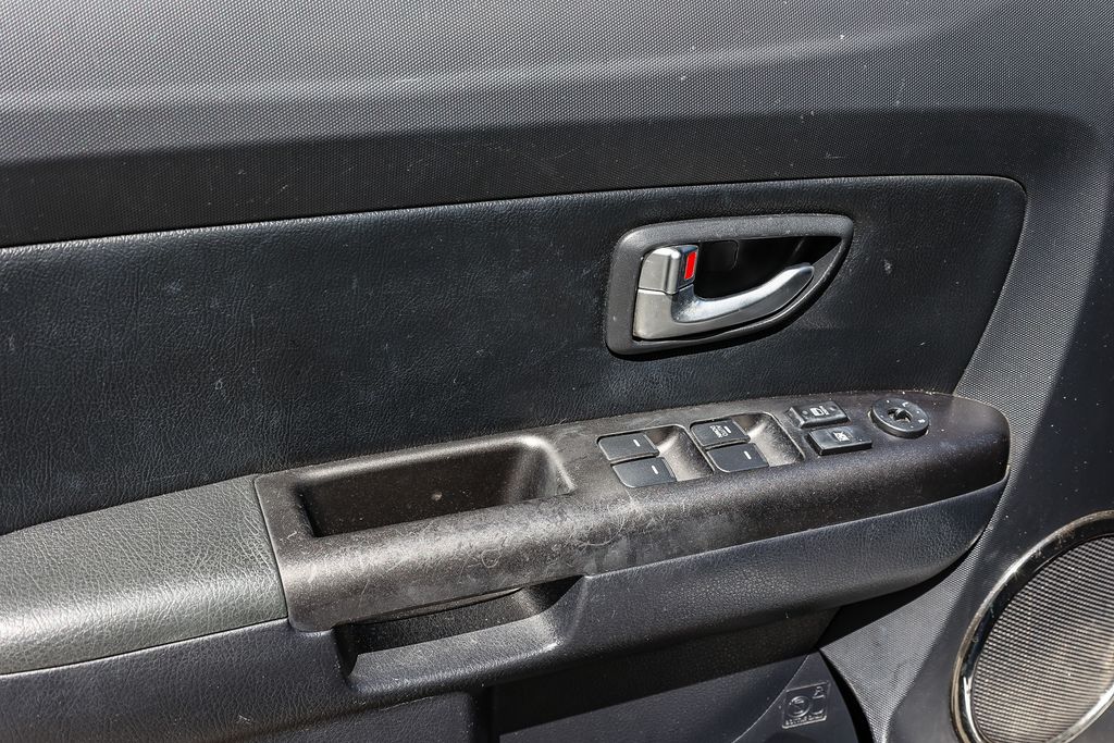Thumbnail: 2012 Kia Soul - 24