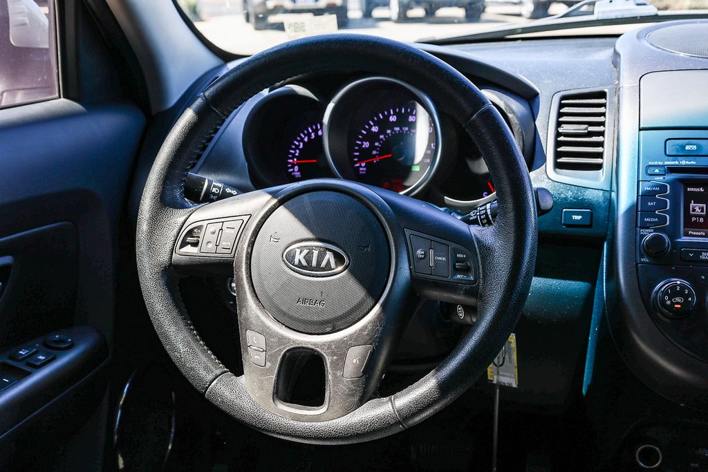 Thumbnail: 2012 Kia Soul - 7