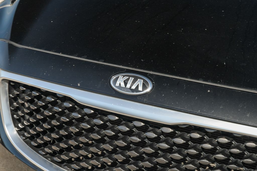 Thumbnail: 2018 Kia Sedona - 6