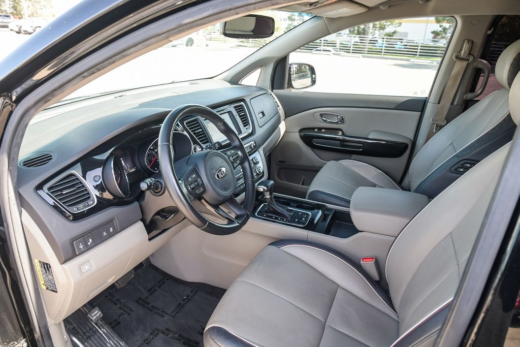 Thumbnail: 2018 Kia Sedona - 10