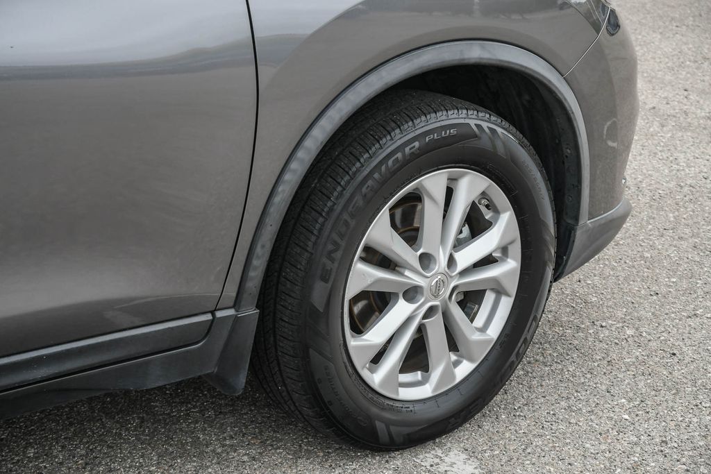 Thumbnail: 2016 Nissan Rogue - 21