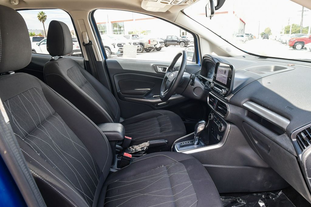 Thumbnail: 2019 Nissan Rogue - 10