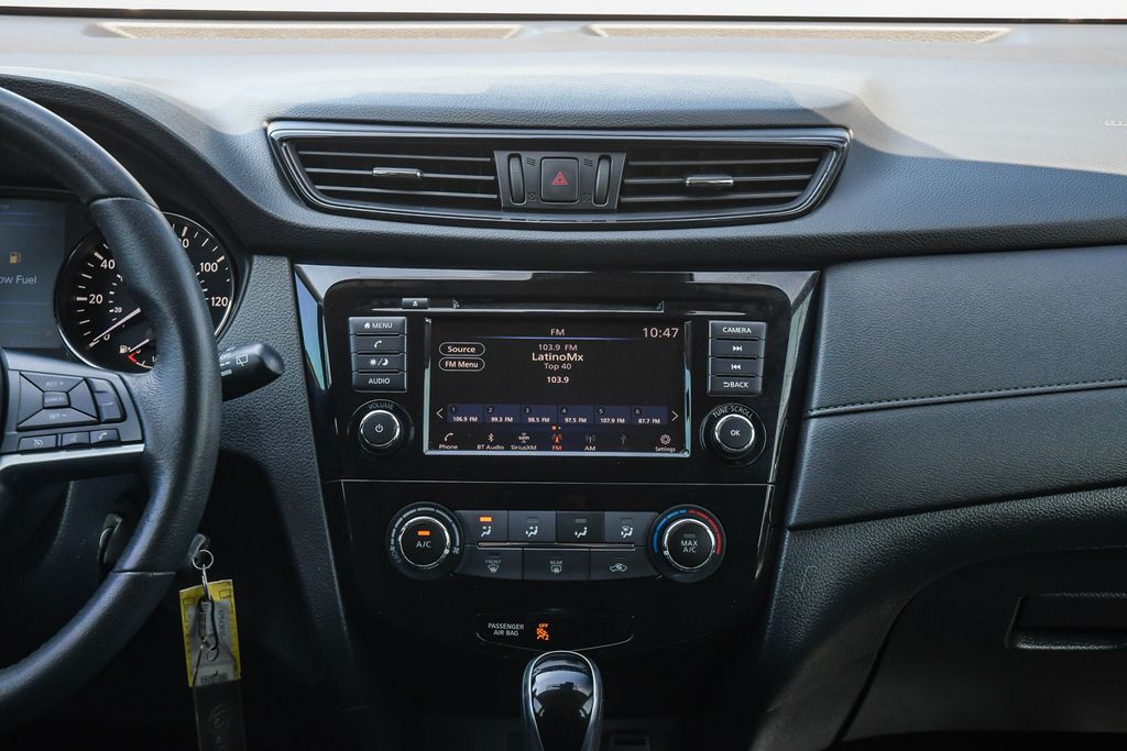 Thumbnail: 2018 Ford EcoSport - 13