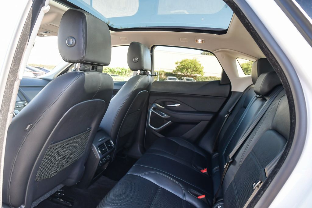 Thumbnail: 2020 Jaguar E-Pace - 12