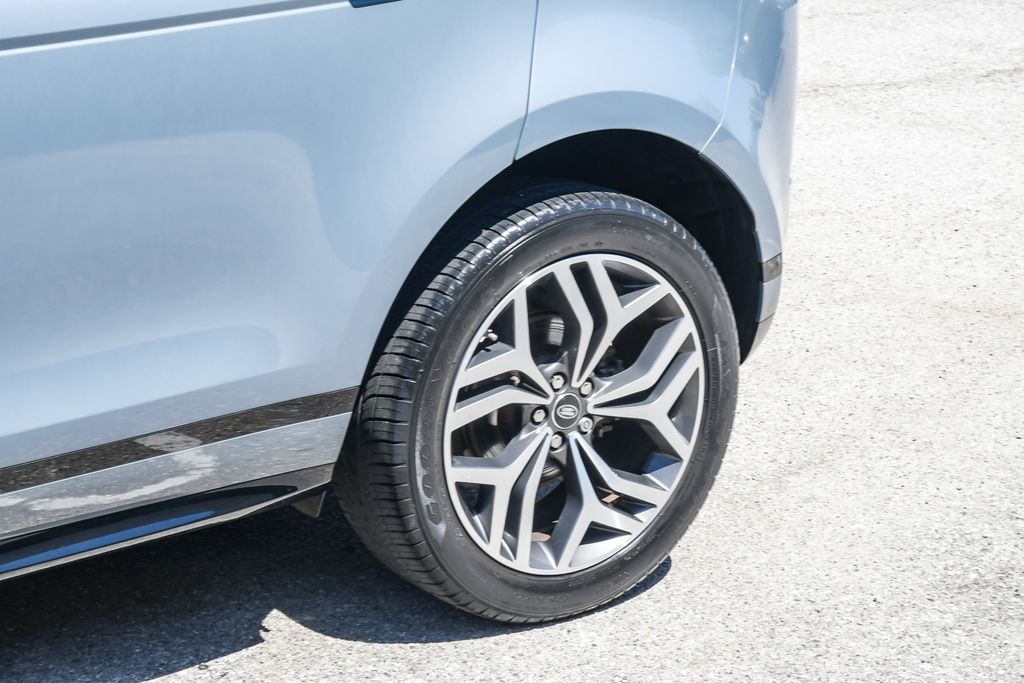 Thumbnail: 2020 Land Rover Range Rover Evoque - 21