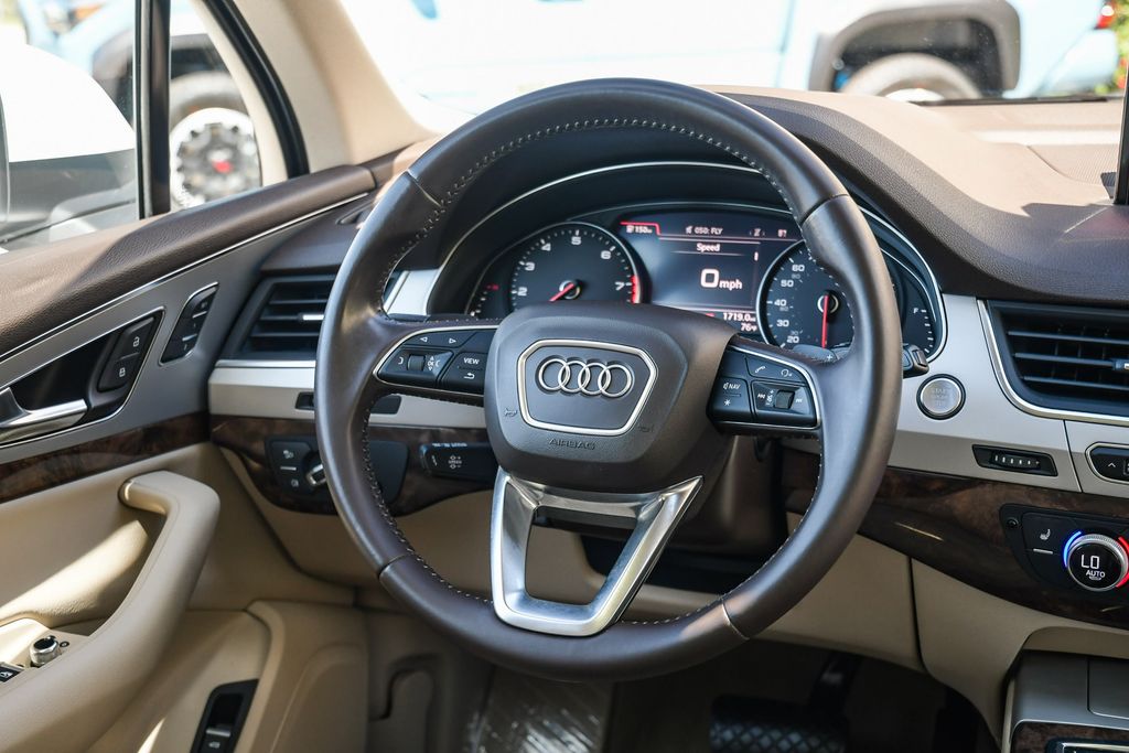 Thumbnail: 2018 Audi Q7 - 2