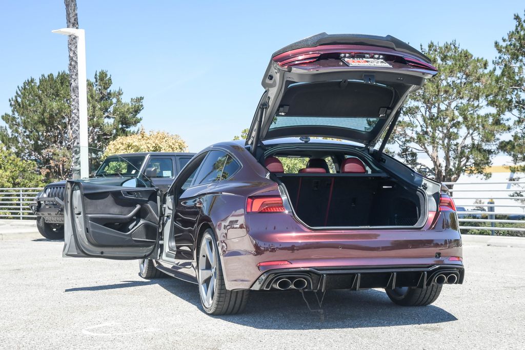 Thumbnail: 2019 Audi S5 - 8
