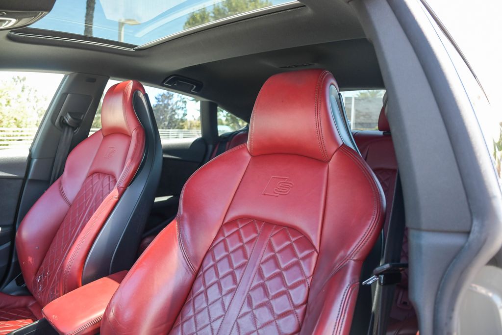 Thumbnail: 2019 Audi S5 - 26