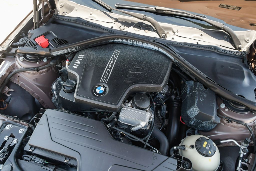 Thumbnail: 2014 BMW 3 Series - 8