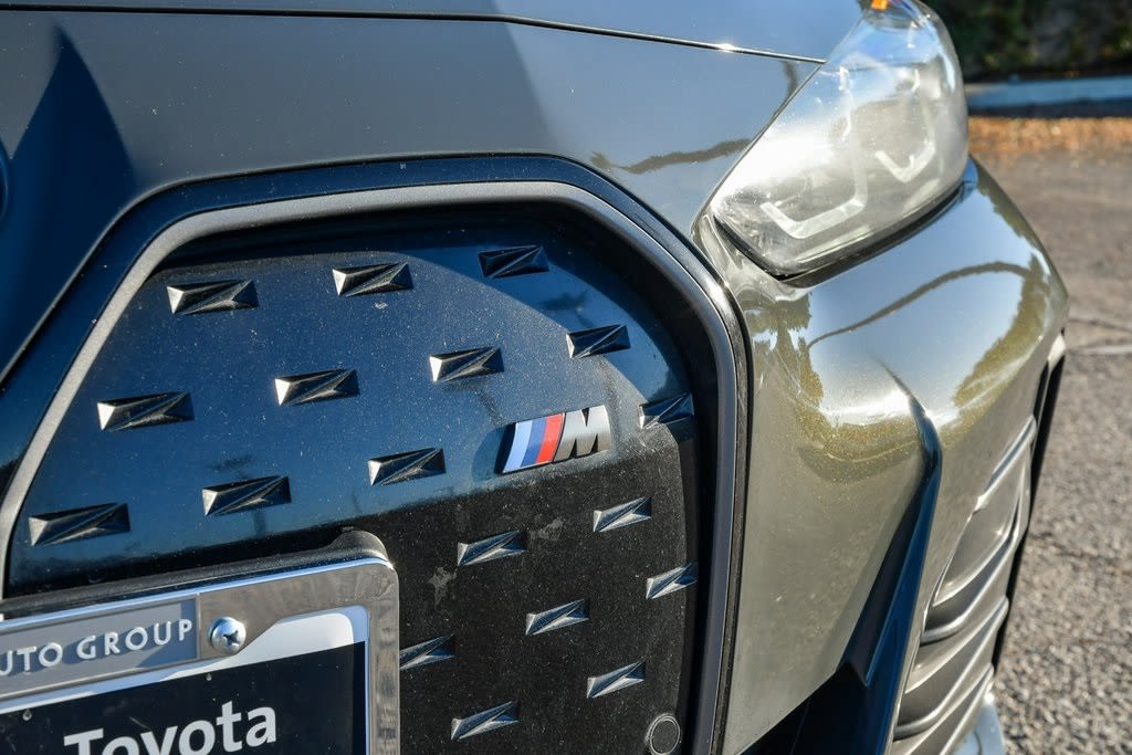 Thumbnail: 2023 BMW i4 - 20