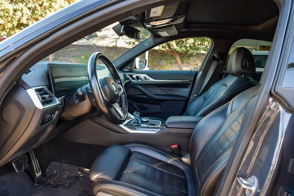 Thumbnail: 2023 BMW i4 - 11