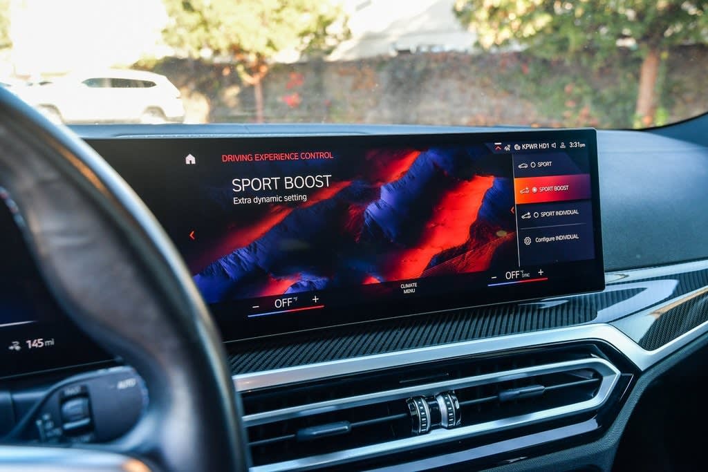 Thumbnail: 2023 BMW i4 - 33