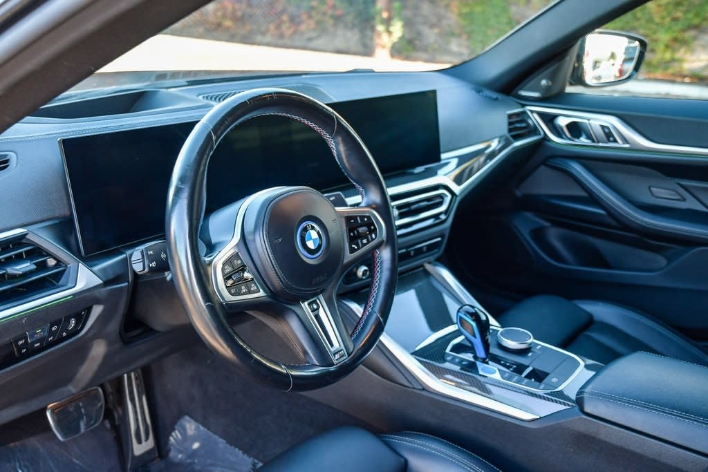 Thumbnail: 2023 BMW i4 - 13