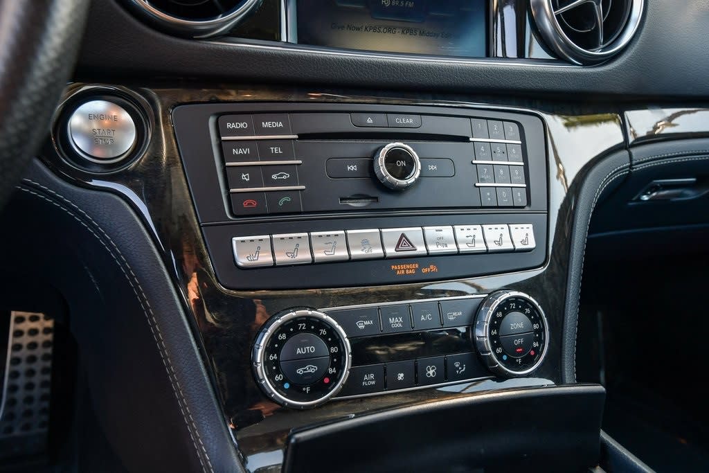 Thumbnail: 2018 Mercedes-Benz SL-Class - 26