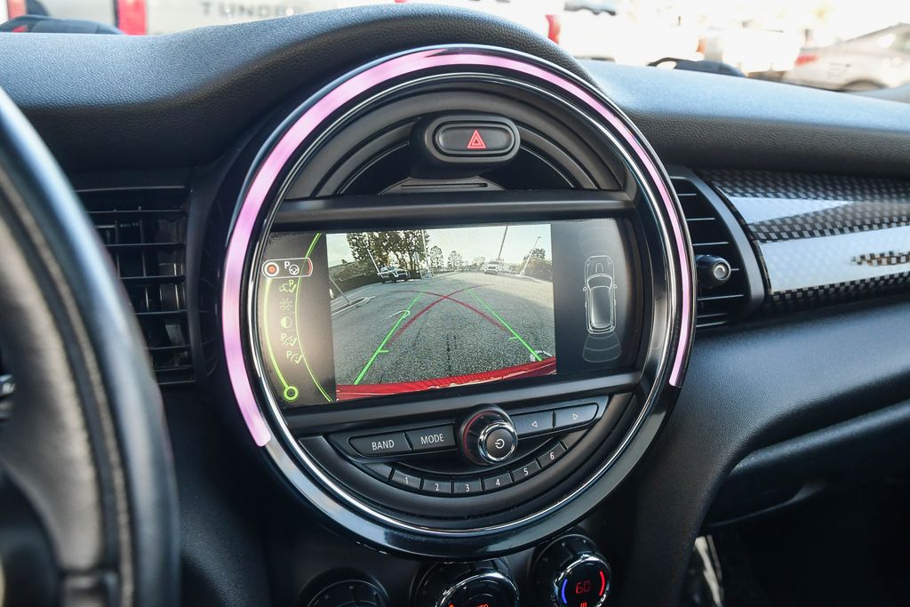 Thumbnail: 2018 MINI Cooper - 28