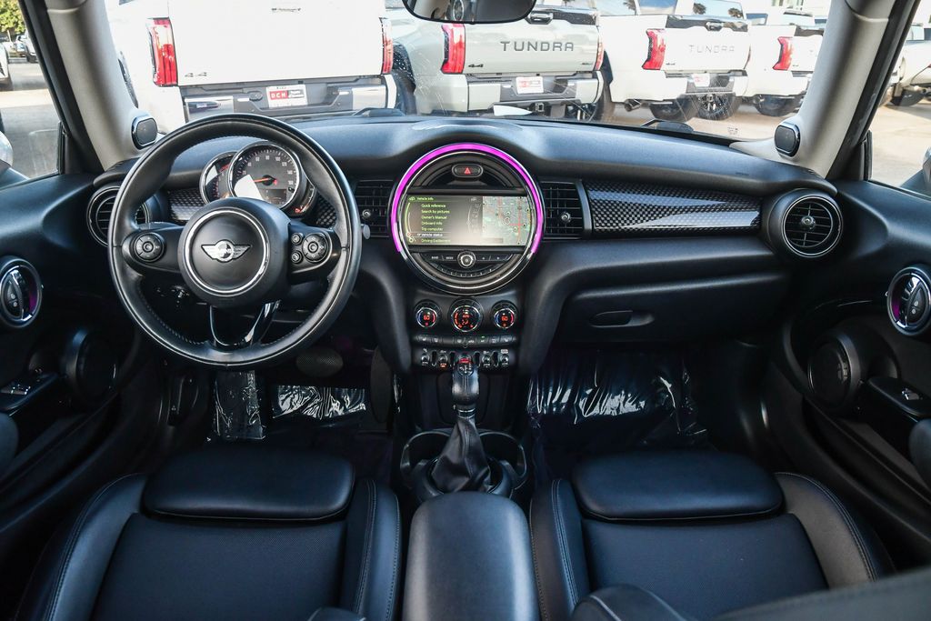Thumbnail: 2018 MINI Cooper - 8