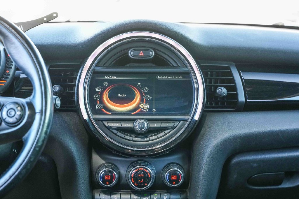 Thumbnail: 2017 MINI Cooper - 12