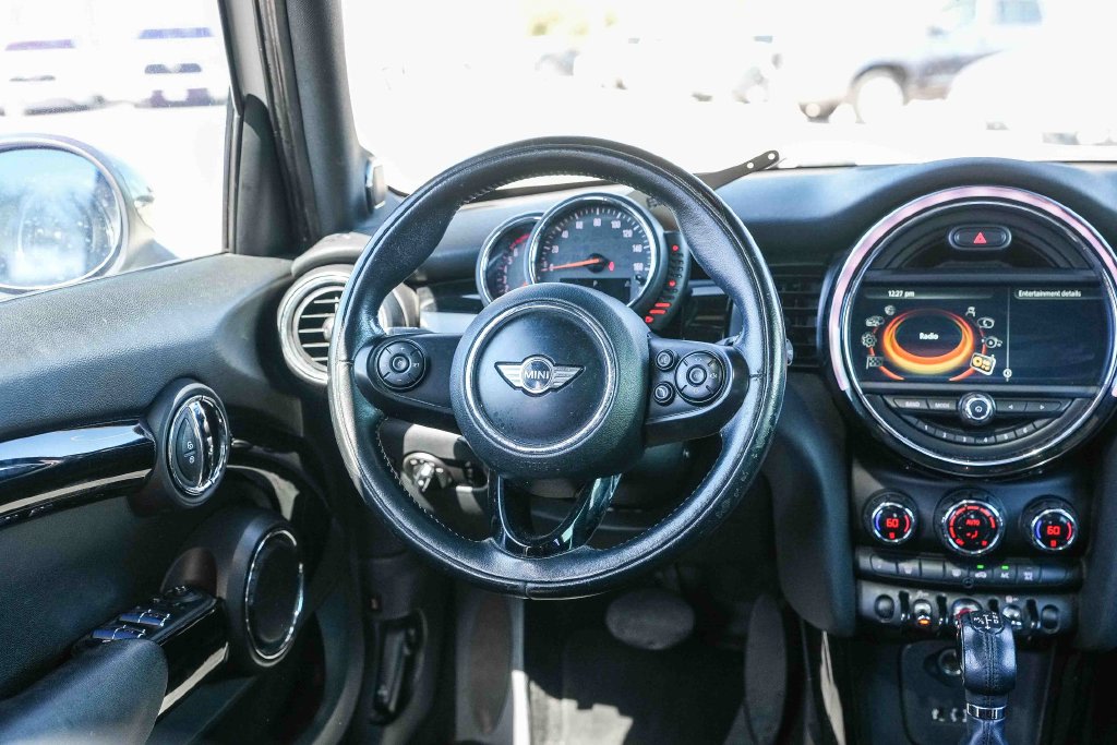 Thumbnail: 2017 MINI Cooper - 13