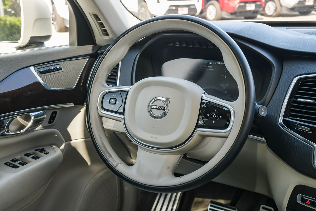 Thumbnail: 2016 Volvo XC90 - 2
