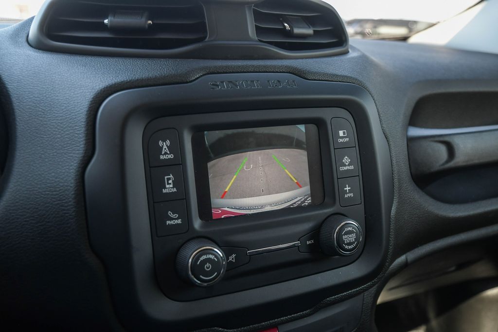Thumbnail: 2017 Jeep Renegade - 25