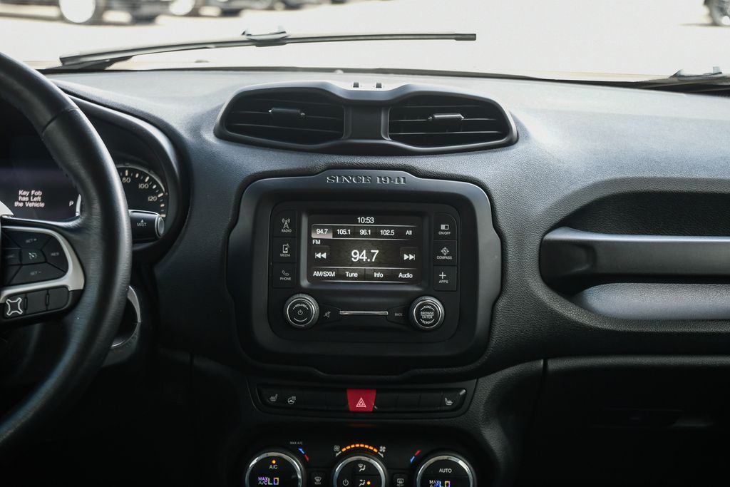 Thumbnail: 2017 Jeep Renegade - 14