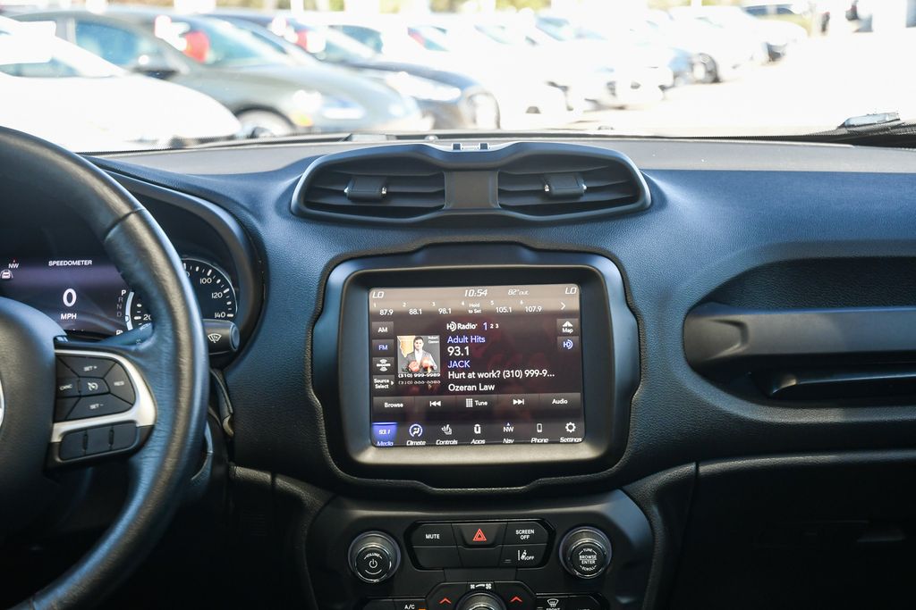 Thumbnail: 2021 Jeep Renegade - 13