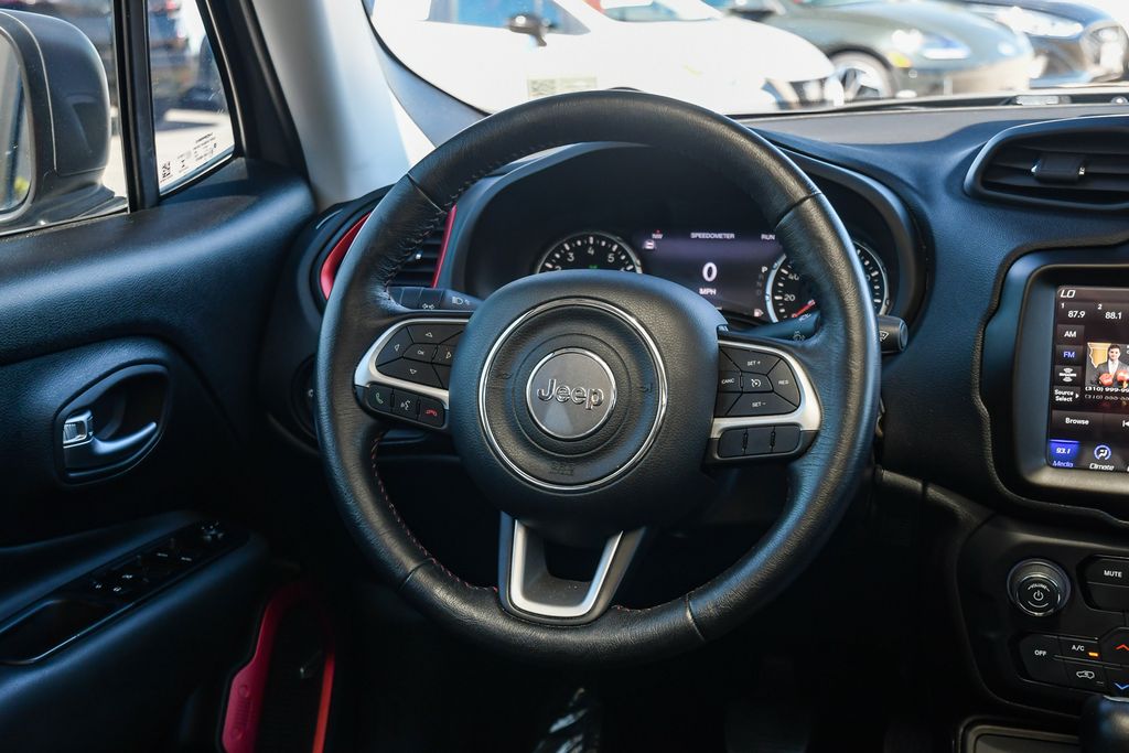 Thumbnail: 2021 Jeep Renegade - 2