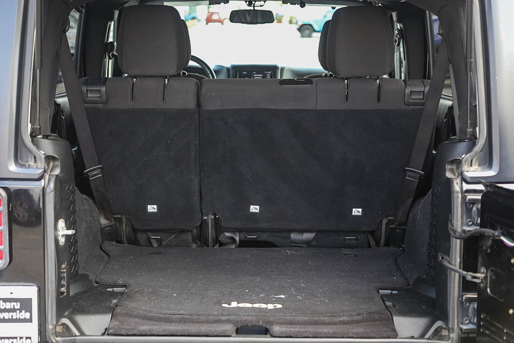 Thumbnail: 2017 Jeep Wrangler - 26