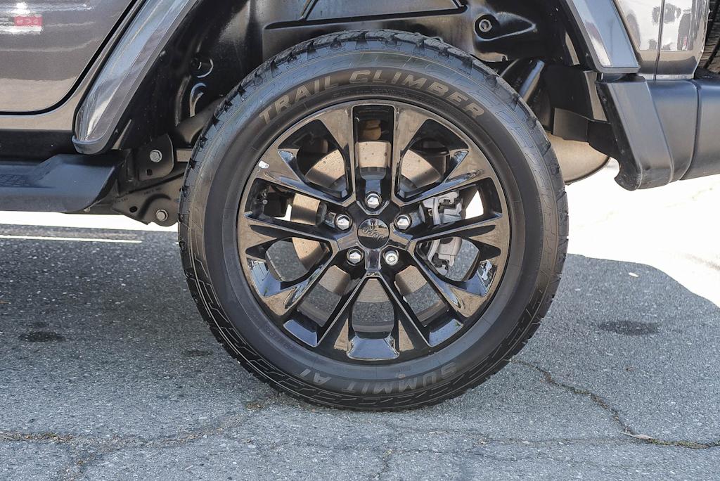 Thumbnail: 2021 Jeep Wrangler - 7