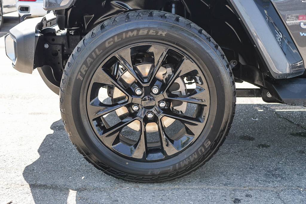 Thumbnail: 2021 Jeep Wrangler - 19