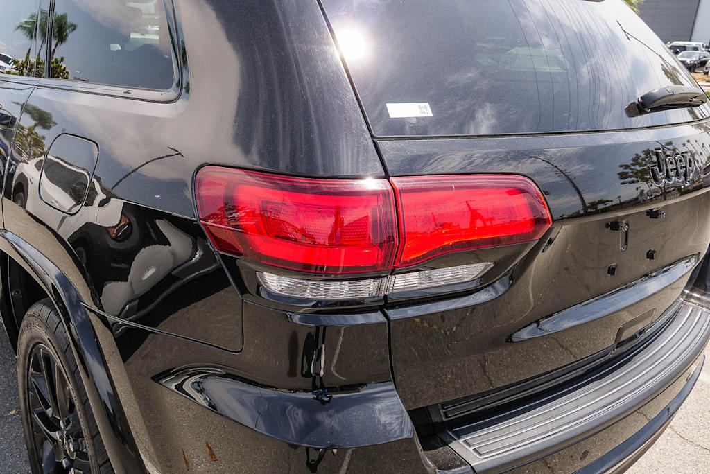 Thumbnail: 2019 Jeep Grand Cherokee - 20