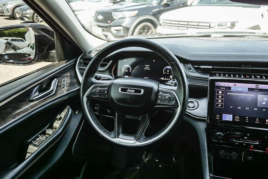 Thumbnail: 2022 Jeep Grand Cherokee L - 2