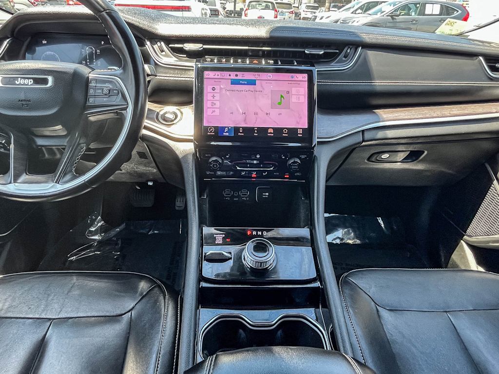 Thumbnail: 2022 Jeep Grand Cherokee L - 9