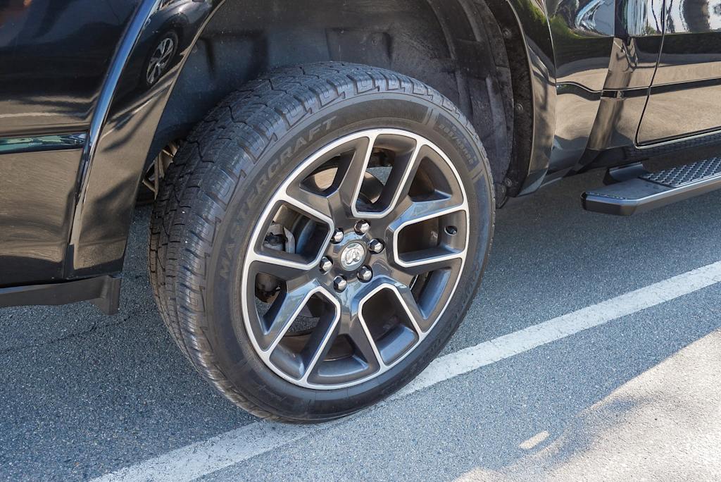 Thumbnail: 2019 RAM 1500 - 19