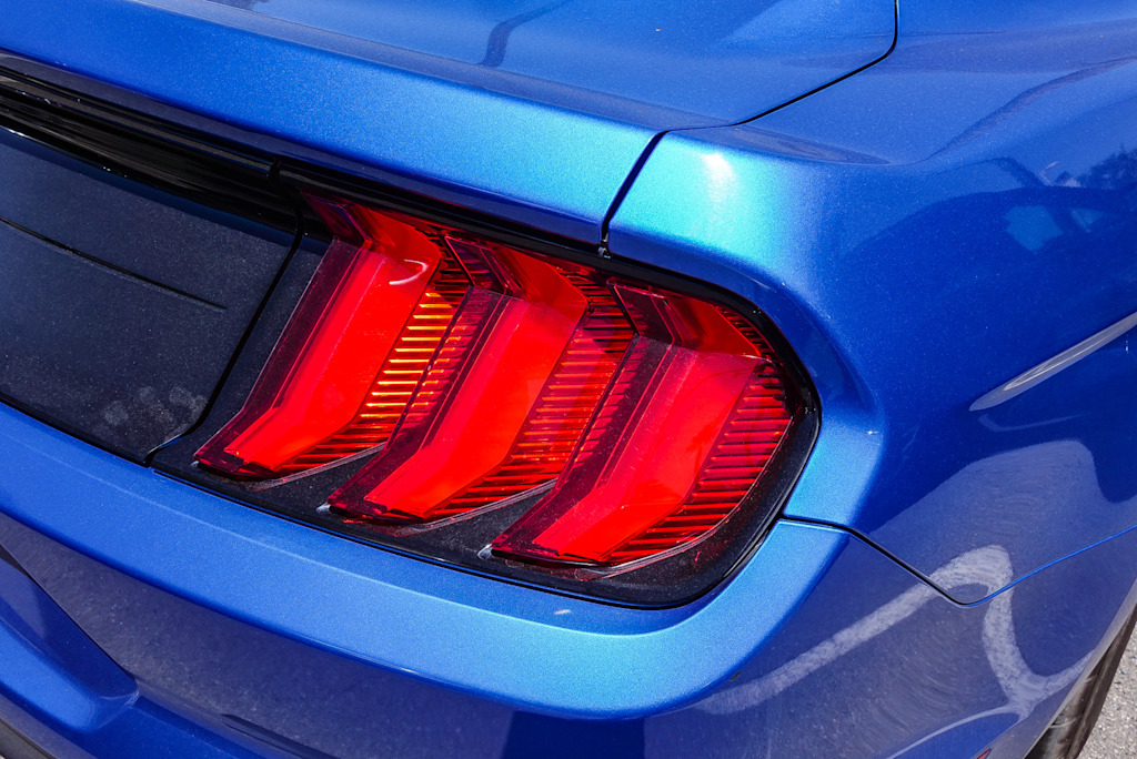 Thumbnail: 2019 Ford Mustang - 13