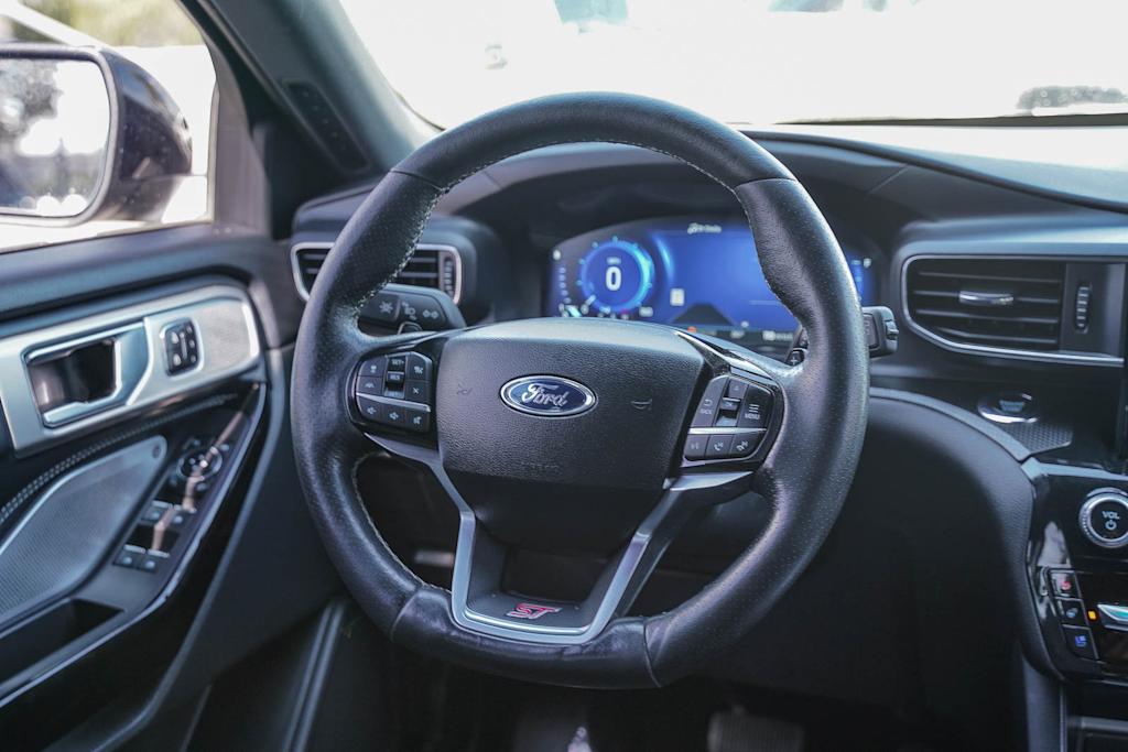 Thumbnail: 2023 Ford Explorer - 13