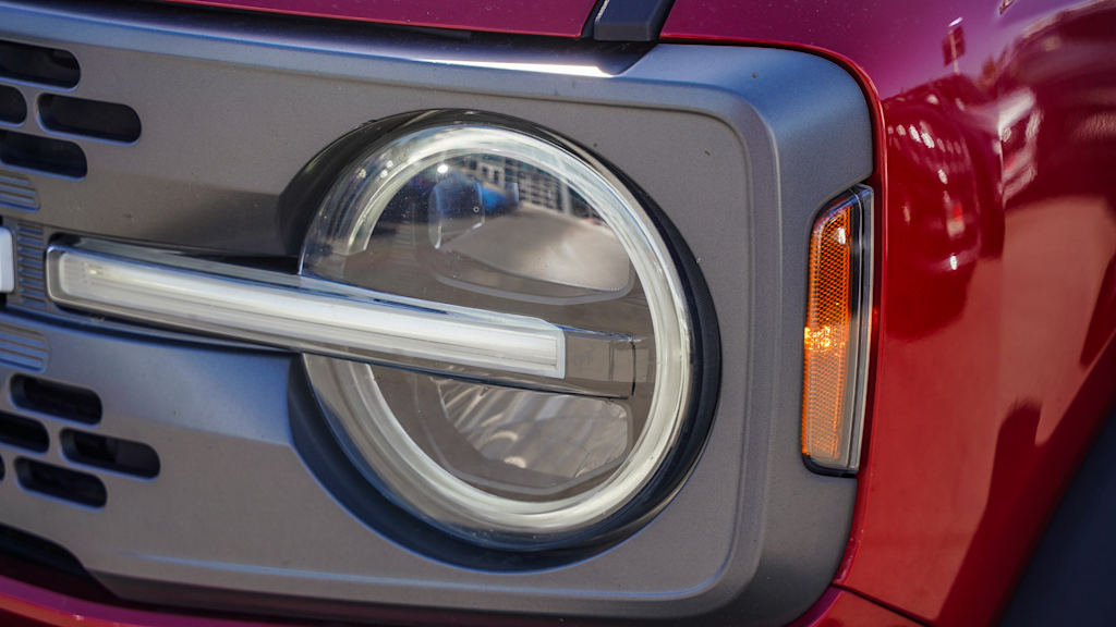 Thumbnail: 2021 Ford Bronco - 20