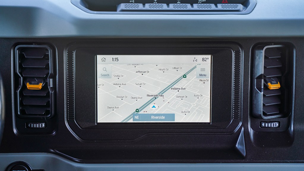 Thumbnail: 2021 Ford Bronco - 22