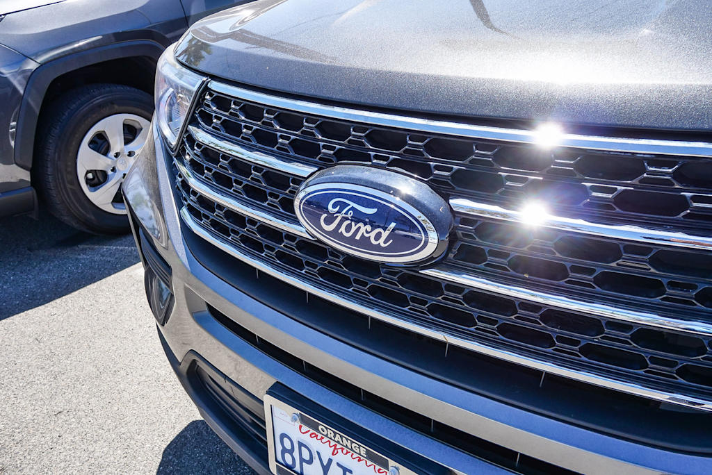 Thumbnail: 2020 Ford Explorer - 3