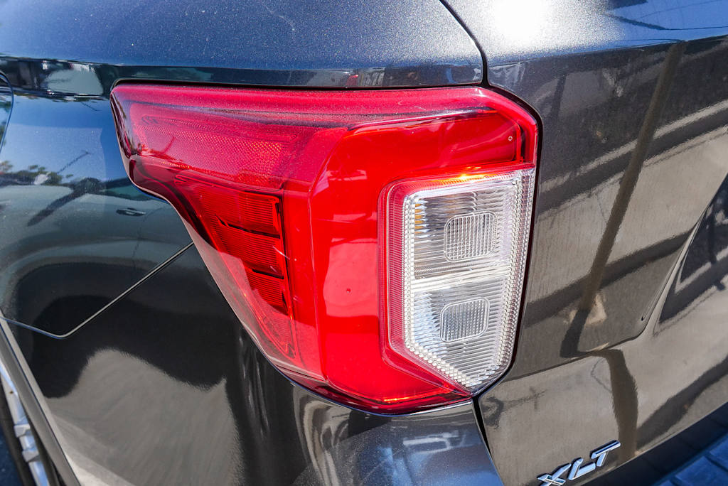 Thumbnail: 2020 Ford Explorer - 18