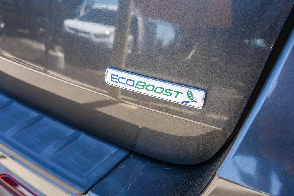 Thumbnail: 2020 Ford Explorer - 16