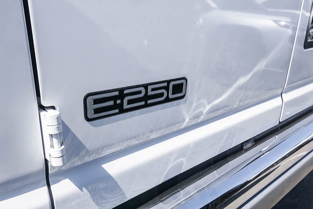 Thumbnail: 1999 Ford Econoline - 20